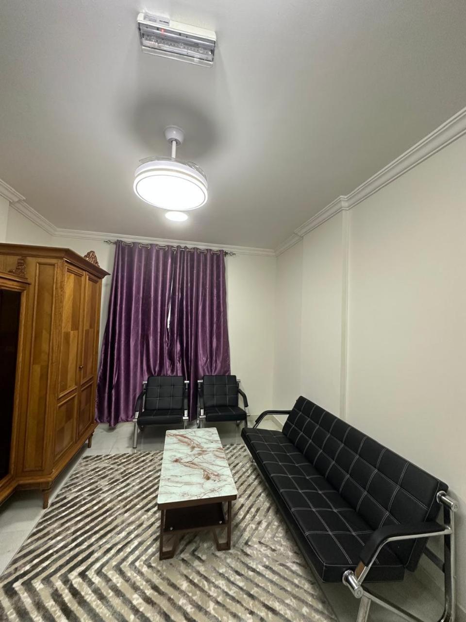 Bnaia Alanoar Llshkk Almfrosha Apartment Salalah Exterior photo